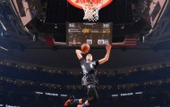 太阳城娱乐城-塔图姆跨界封神！尤文图斯惊险绝杀，篮球巨星足球场演绎神奇一夜